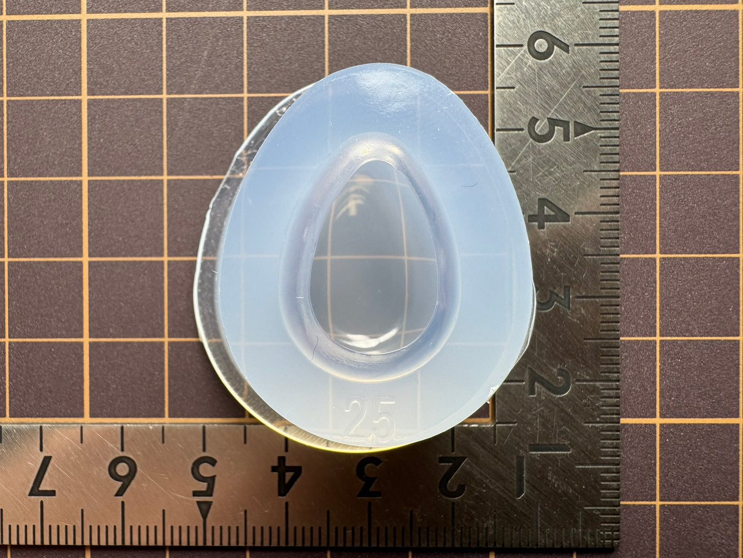25mm「一体型ぷっくり卵」レジン用モールド