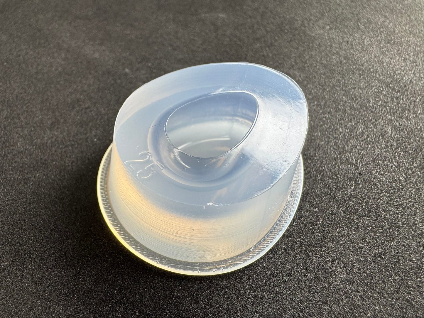 25mm「一体型ぷっくり卵」レジン用モールド