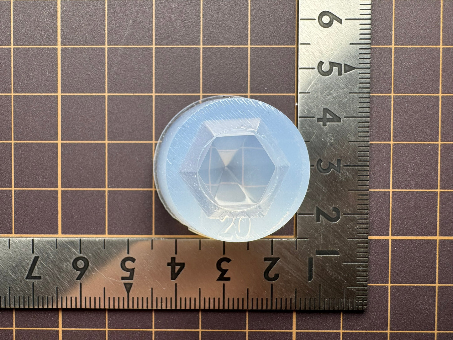 20mm「一体型シンプルダイヤカット」レジン用モールド