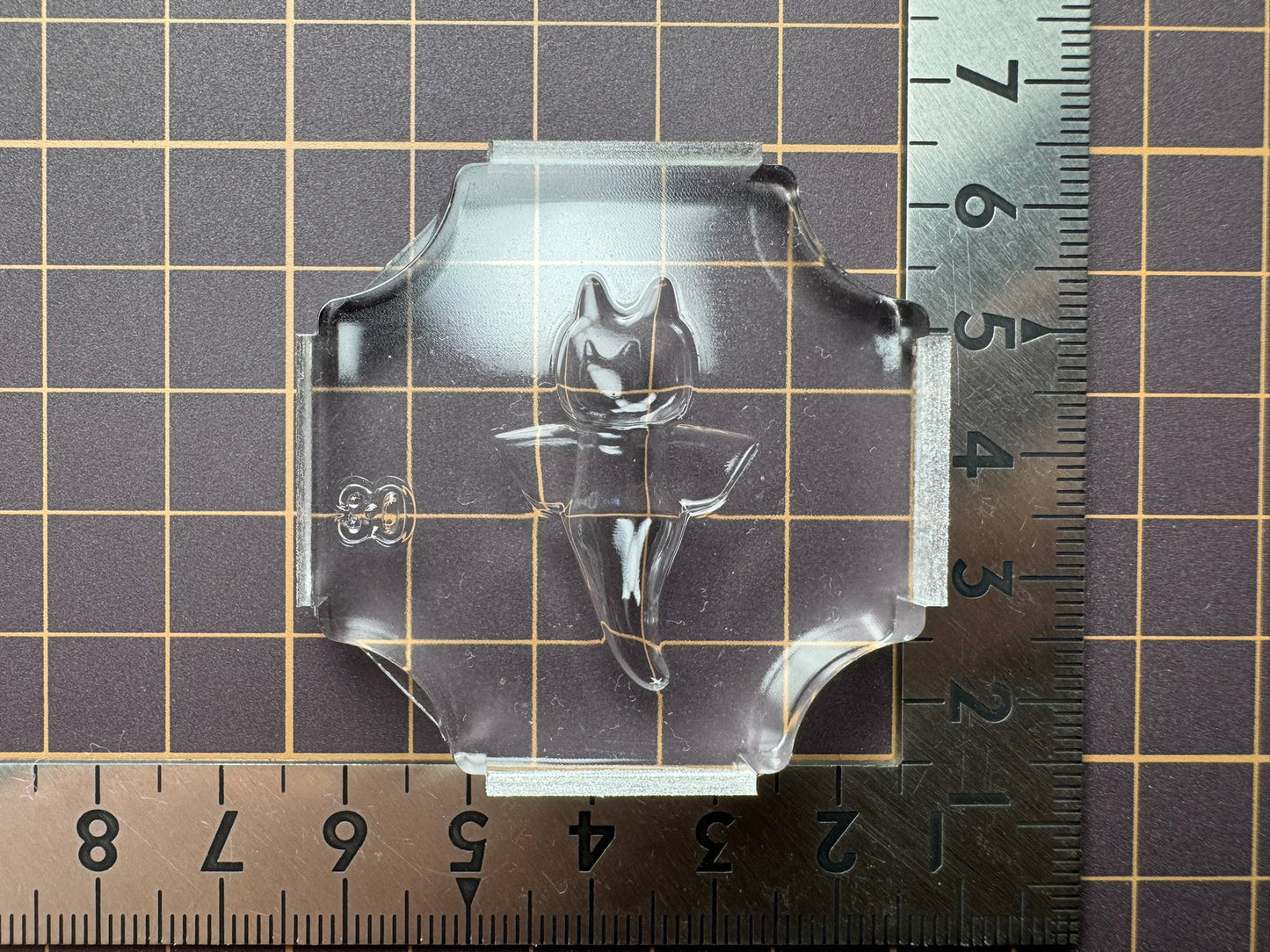 超高強度シリコン「クリオネ(表)」レジン用モールド