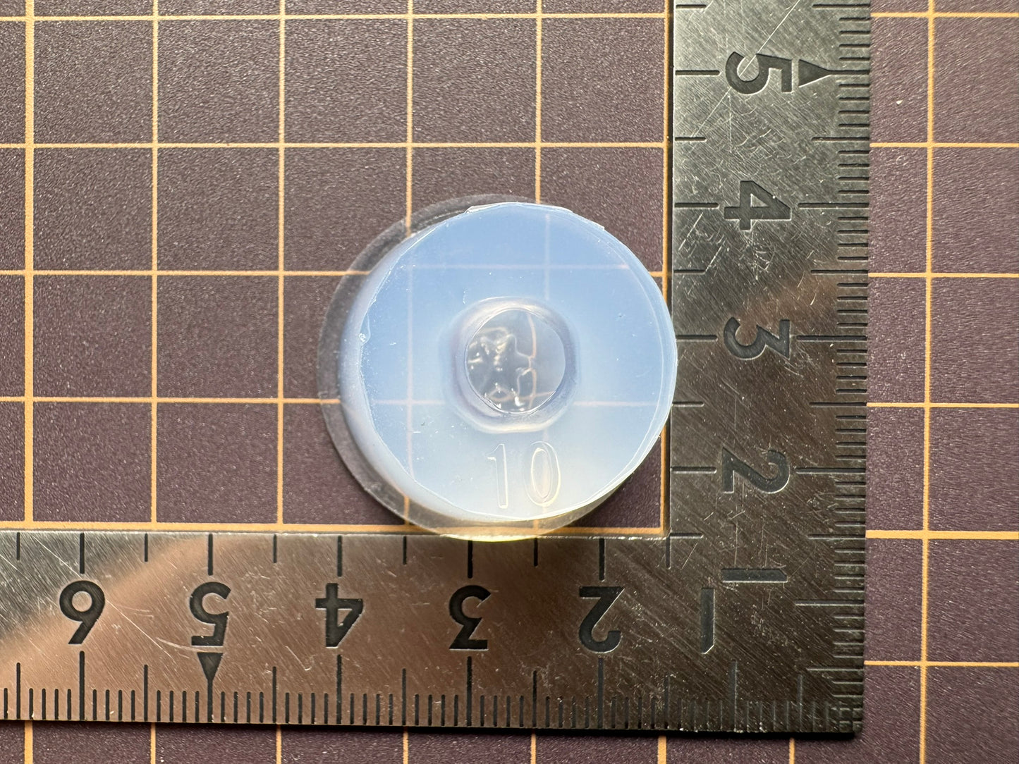 10mm「トマト」レジン用モールド