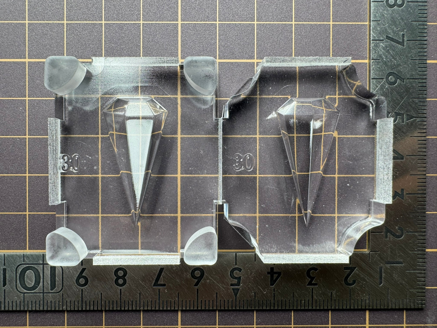 超高強度シリコン「六角錐ペンデュラム」レジン用モールド