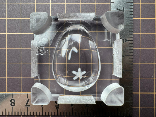 超高強度シリコン「35mm欠け卵(裏)」レジン用モールド