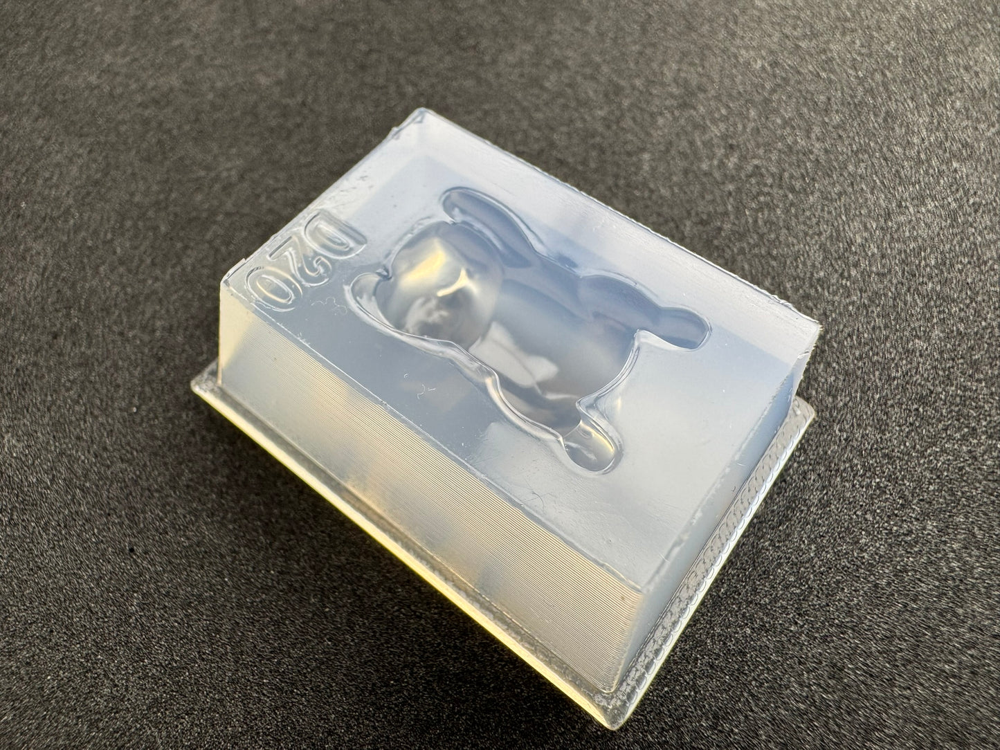 20mm「デブネコD」レジン用モールド