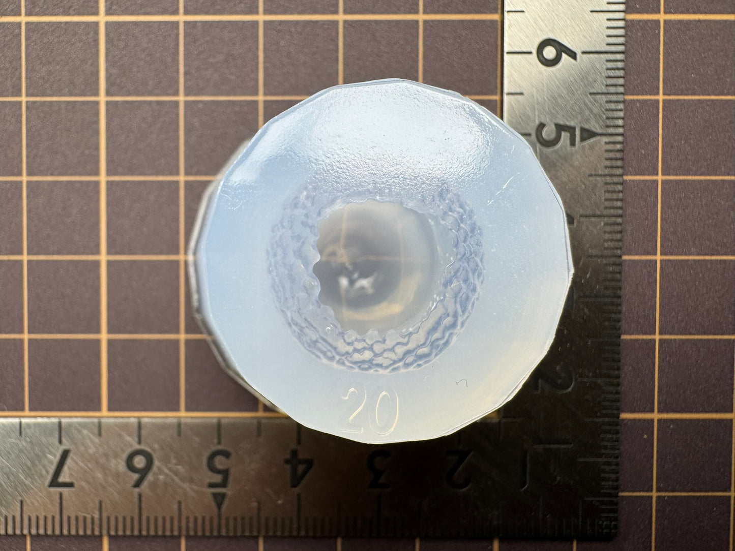 20mm「ドングリC」レジン用モールド