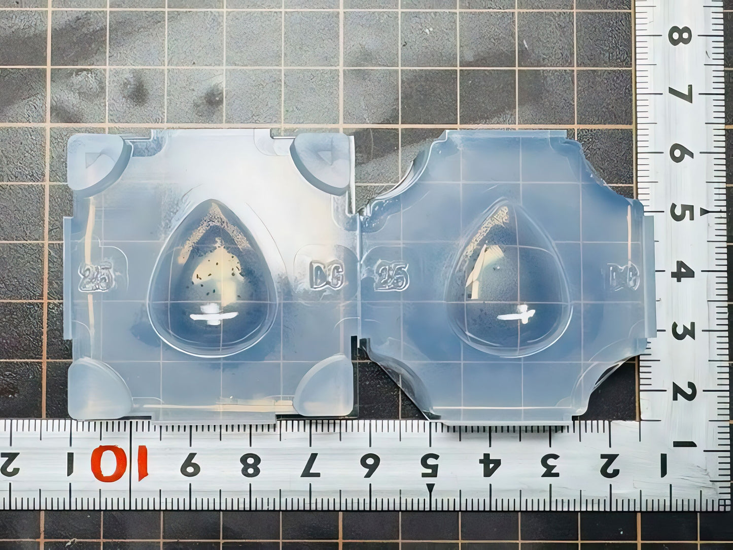 25mm「ドロップカボション」レジン用モールド